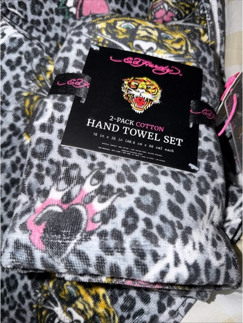 Ed Hardy Bath & Hand Towel Set Tiger Dice Heart Leopard Print NWT
